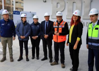 Diputado Barrios resalta la inversión del Gobierno para «luchar contra la delincuencia» tras visitar las obras del nuevo cuartel de la PDI en Viña.
