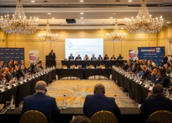 Expertos de 30 naciones se reúnen en Chile para debatir estrategias contra el lavado de activos y el financiamiento del terrorismo.