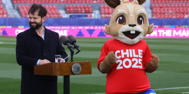 El Presidente Boric subrayó el impacto del Mundial sub 20 en el país, afirmando que «una celebración de esta magnitud no se experimenta a diario».