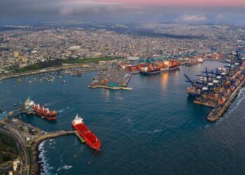 Puerto San Antonio reporta un incremento del 10% en la carga movilizada durante el año.