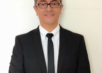 La primavera llega y no sé cómo amar.