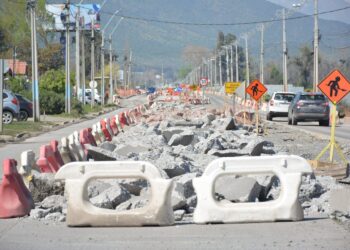 Obras en Avenida Sanchina, que debían concluir en 2024, se proyectan ahora para 2026.