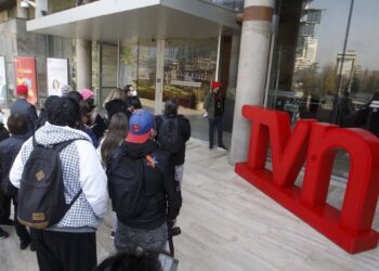 TVN disminuyó sus pérdidas en el primer semestre y anunció un proceso de transformación.
