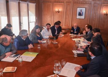 Municipios piden una respuesta firme ante las tomas.