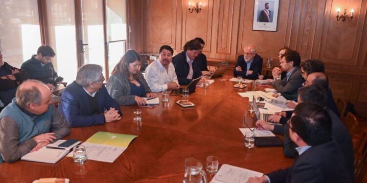 Municipios piden una respuesta firme ante las tomas.