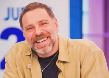 José Antonio Neme se lanza a la actuación: hará su debut en la nueva teleserie nocturna de Mega.