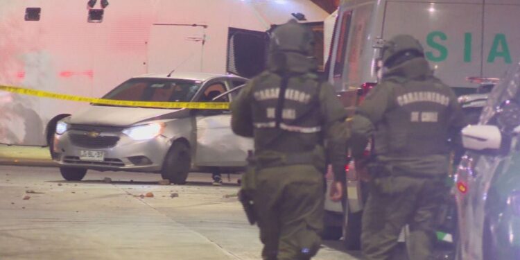 Persecución policial en San Bernardo termina con un delincuente abatido y otro arrestado.