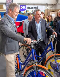 División El Teniente moderniza los bicicleteros en la Estación de Ferrocarriles de Rancagua.