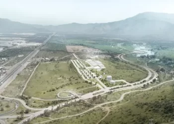 La U. de Chile pone en marcha su primer edificio modular de seis pisos en solo un día.