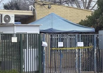 Trágica pelea en Batuco: balazos en el Cesfam dejan un muerto y un cabo de la Armada arrestado.