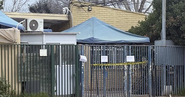 Trágica pelea en Batuco: balazos en el Cesfam dejan un muerto y un cabo de la Armada arrestado.