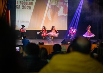 Estudiantes se reunieron en San Clemente para el Campeonato escolar comunal de cueca.