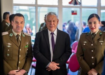 Alcalde de San Clemente asistió a la Cuenta Pública de Carabineros.