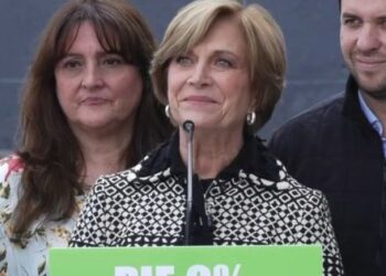 [EVIDEO] Evelyn Matthei sugiere «Pie 0» para que los cabros accedan a su primera casa.