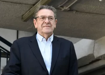 Jaime Gazmuri toma posesión de la presidencia del directorio de TVN.