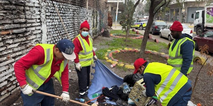 Recoleta apura su plan de limpieza y recuperación de espacios públicos.