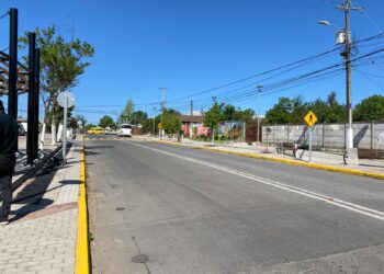 Minvu abre el proceso de postulación para financiar la pavimentación participativa.