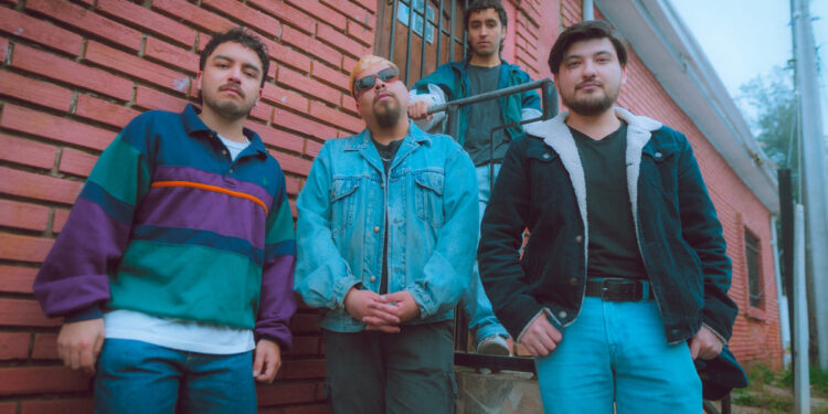 Pelusa la rompe con su bolero indie “Jardín de Espinas”