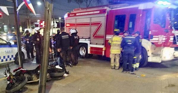 Pelea brutal en la calle termina con un muerto en Colina.