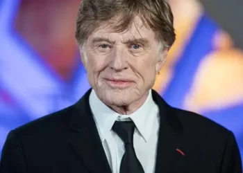 Muere Robert Redford a los 89 años, destacado referente del cine y defensor del cine independiente.