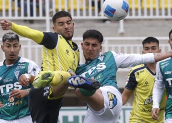 Wanderers se distancia de la lucha por el liderato tras perder contra San Luis.