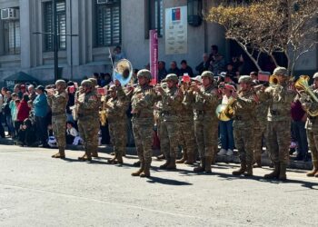 Sentimientos y tradiciones se celebraron en la Parada Militar de Talca.