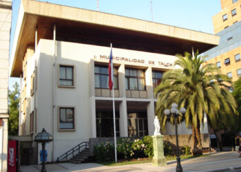 Fonderos de Talca presentan reclamos y el alcalde genera controversia con su declaración: «Les devolveré el dinero».