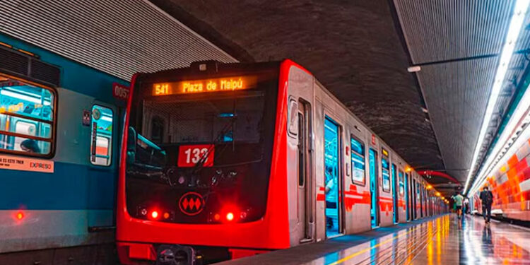 Transporte y movilidad en Chile aumentan en julio de 2025.