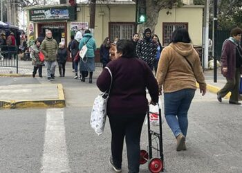 Nubes vuelven a la RM: se esperan lluvias en algunos sectores.
