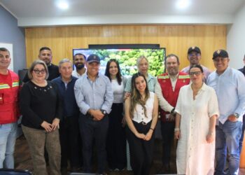 Chile y Colombia compartieron experiencias sobre la prevención y el control de incendios forestales.