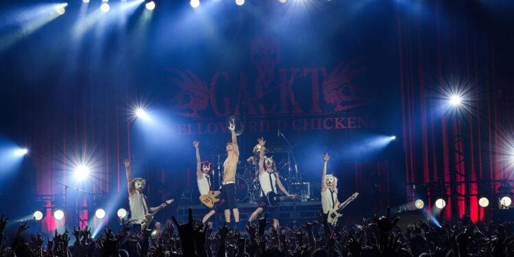 GACKT confirma show con su banda Yellow Fried Chickenz.