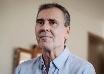 $794 millones en disputa: Cristián Campos y su hija presentan una demanda contra Di Girolamo y la Fundación para la Confianza.