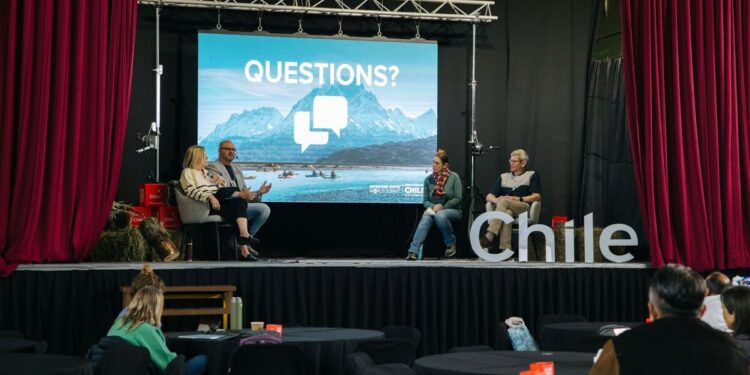 Chile reafirma su posición como líder global en turismo de aventura.