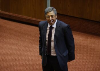 Diputado Barrios minimiza la imprecisión de Jara respecto a los fondos para la reconstrucción y señala la «ineficacia de la política pública».