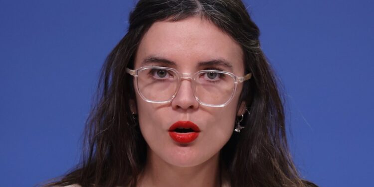 Vocera del Gobierno considera «comprensibles» las críticas de los candidatos presidenciales sobre la eliminación de la «glosa republicana».