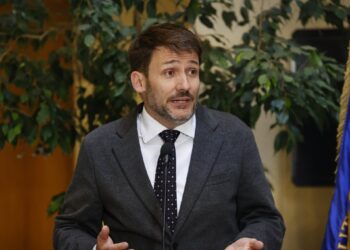 FA califica como «desmedida» la posibilidad de reactivar la acusación constitucional contra el exministro Pardow.