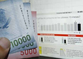 Transelec afirmó haber comunicado de manera «oportuna y voluntaria» las inconsistencias en sus tarifas en 2024.