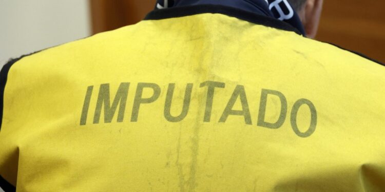 Inicia el juicio contra los padres y el cuñado de una niña de 12 años que fue víctima de violaciones reiteradas en Bulnes.