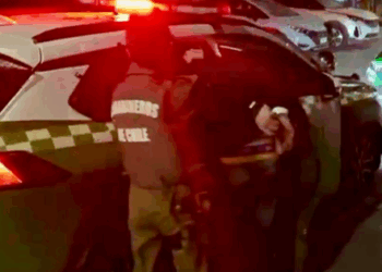 [VIDEO] Persecución policial en Quilicura terminó en Independencia con tres cabros detenidos, dos de ellos eran pendejos.