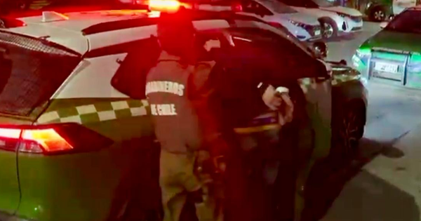 [VIDEO] Persecución policial en Quilicura terminó en Independencia con tres cabros detenidos, dos de ellos eran pendejos.