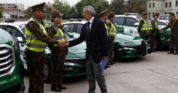 Gobierno destina más de $4.800 millones a Carabineros para potenciar el Plan Calles Sin Violencia.