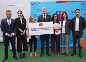 Gobierno abre centro para el tratamiento de mujeres con problemas de alcohol y drogas.