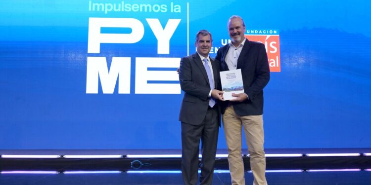 Corfo destina $8.300 millones para potenciar la IA en el sector salud.