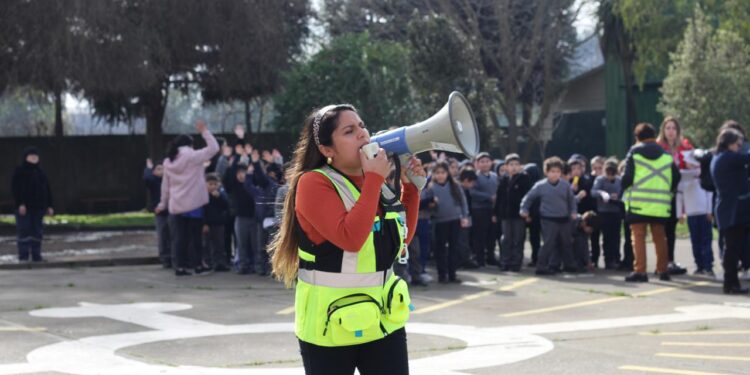 Innovadora sansana pone en marcha un sistema de gestión de emergencias en las escuelas.
