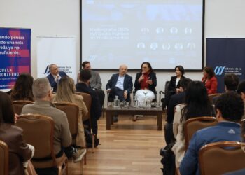 Chile sigue con un alto gasto personal en medicamentos.