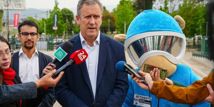 Autoridades invitan a usar el transporte público durante el Mundial de Ciclismo.