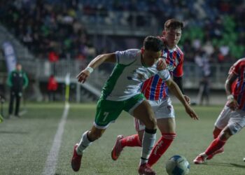 D. Puerto Montt derrotó a Colo-Colo, que queda con incertidumbres de cara al reinicio de la Liga de Primera.