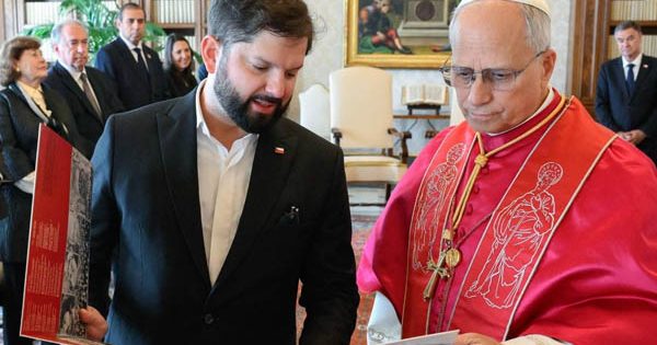 Presidente Boric se reunió con el papa León XIV: conversaron sobre desigualdad, abusos y el conflicto en Gaza.