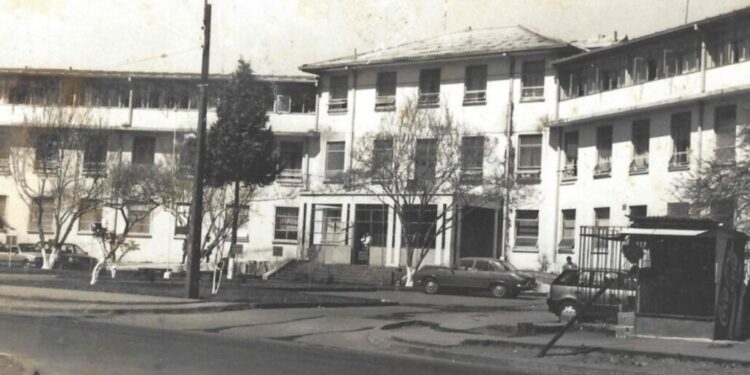 Día del Hospital: Cuando en Los Ángeles se debía pagar para visitar a un ser querido internado.