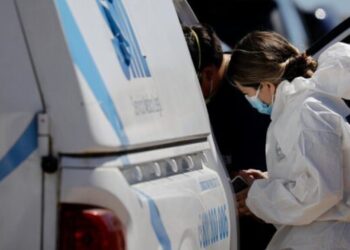 Investigan el homicidio de una niña de cinco años, quien fue hallada por su madre con heridas graves en Lampa.